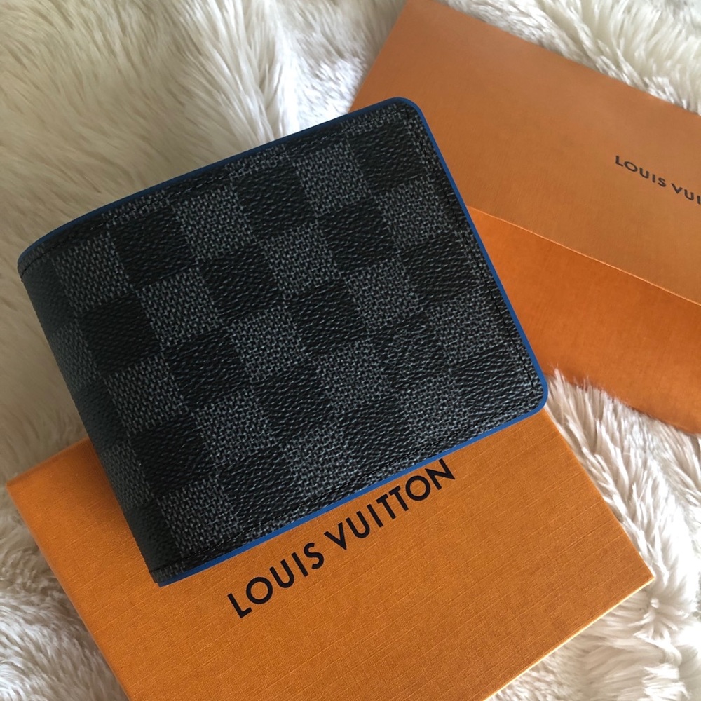 BRAND NEW✨ Louis Vuitton Wallet - Damier Graphite